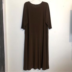 Effortless Style Brown Maxi Dress with 3/4 Length Sleeves, size 3X